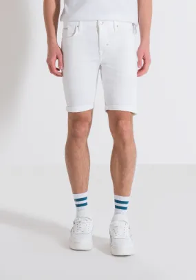 DENIM SHORTS OZZY SKINNY FIT IN COLOUR POWER STRETCH DENIM